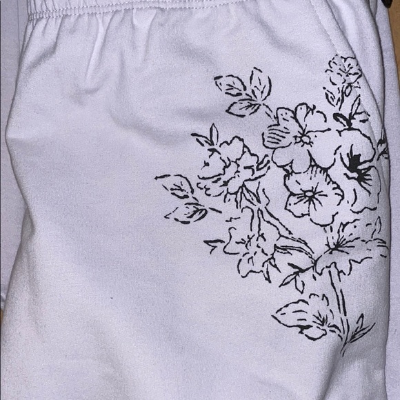 Wildfox “Keep Growing” Loungewear Set - Picture 5 of 7